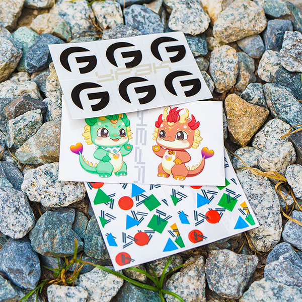 https://www.ypak-packaging.com/hot-stamping-transparent-uv-transfer-stickers-product/