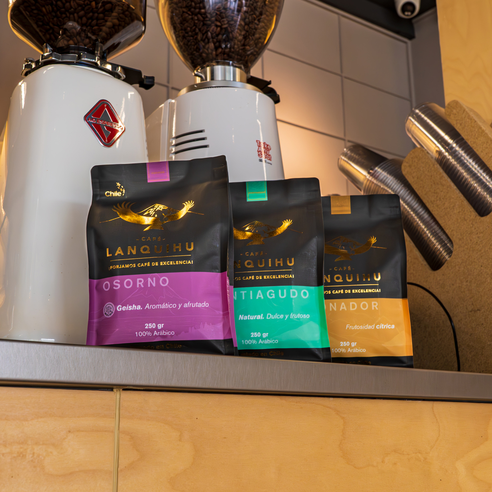 Printed coffee pouch packaging